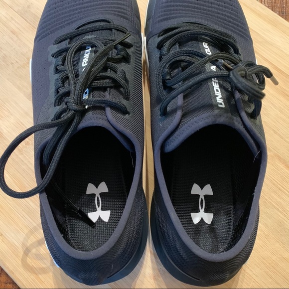 Under Armor UA TRIBASE men 10.5 cross training - Picture 2 of 9